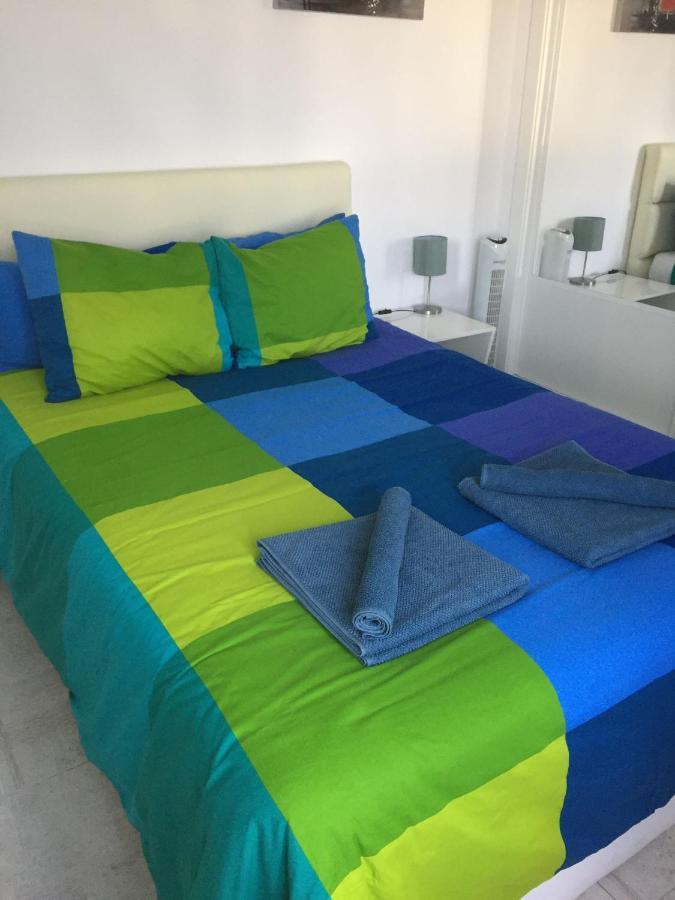 Los Gracioseras 2 Bed Apt No 218 - Ac, Wifi, Uk Tv Tías Kültér fotó